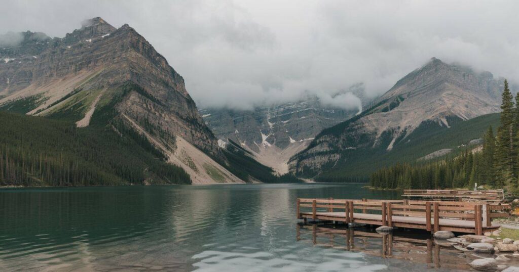 Nature-Inspired Captions for Banff Pictures
